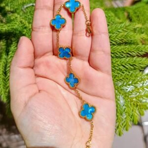 Blue Glossy Clover Bracelet