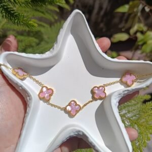 Pink Glossy Clover Bracelet
