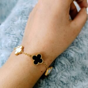 White & Black Clover Bracelet
